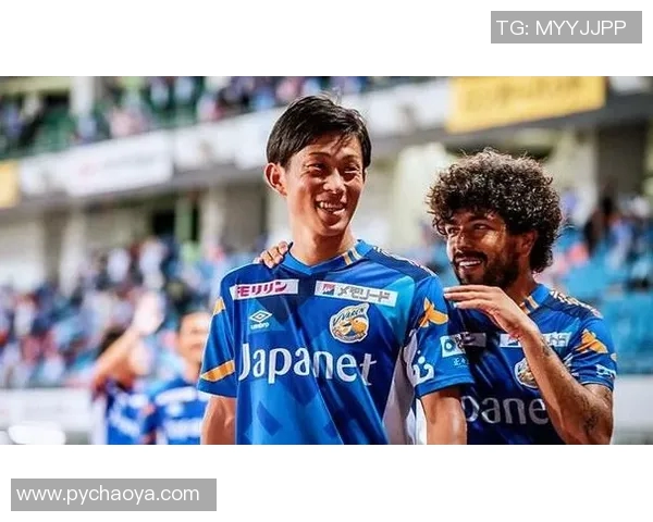 大分山神与冈山绿雉的激烈对决揭示了日本足球的新篇章