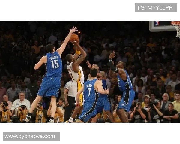 湖人对决魔术2018赛季精彩回顾与精彩瞬间分析