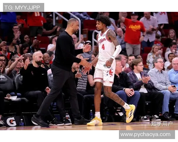 火箭队与爵士队激战在即12月19日精彩对决值得期待