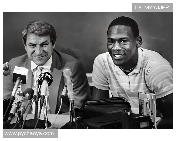 乔丹传奇:从篮球场上的王者到全球体育文化的象征与影响力分析 乔丹传奇:从篮球场上的王者到全球体育文化的象征与影响力分析