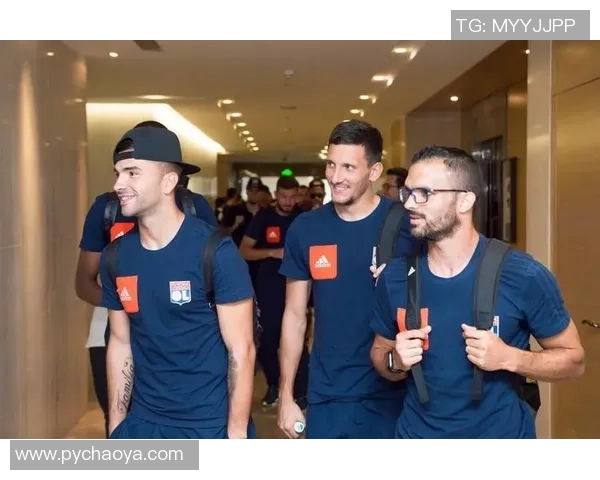 圣特克拉迎战西雅图音响激烈对决引发球迷热情期待 圣特克拉迎战西雅图音响激烈对决引发球迷热情期待